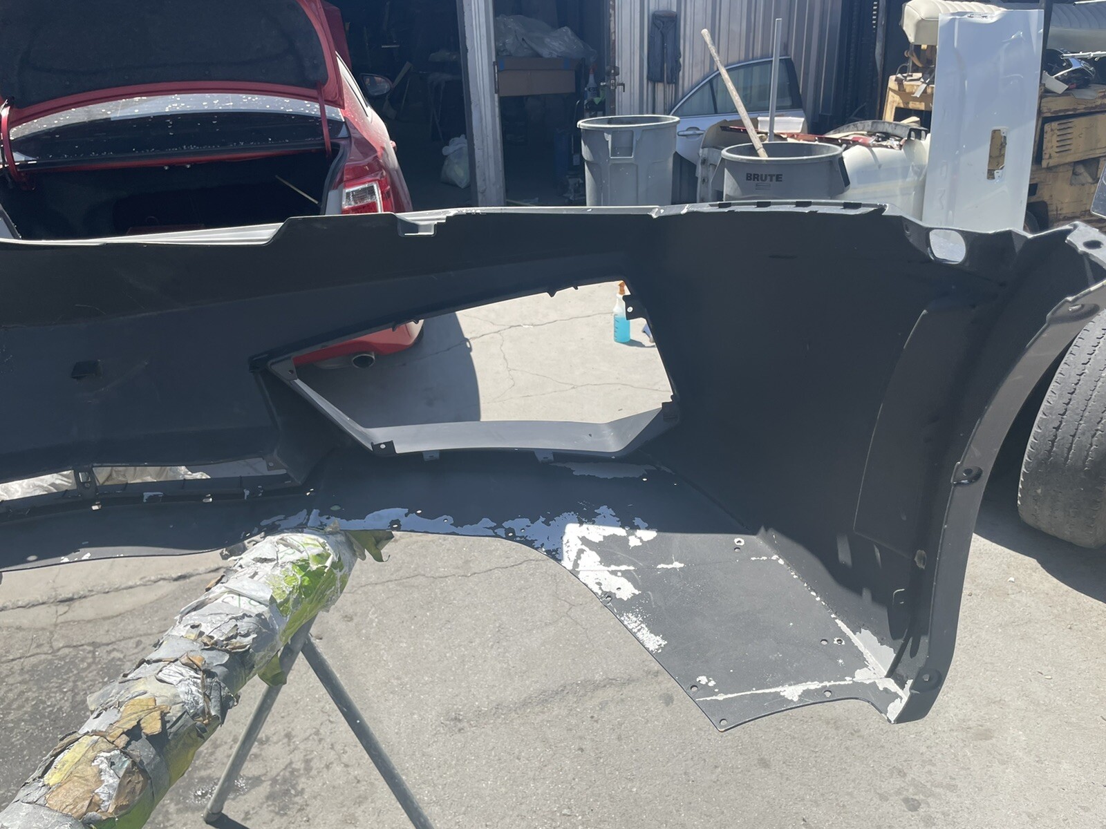 2005 2006 2007 2008 LAMBORGHINI GALLARDO FRONT BUMPER COVER 400807437 OEM