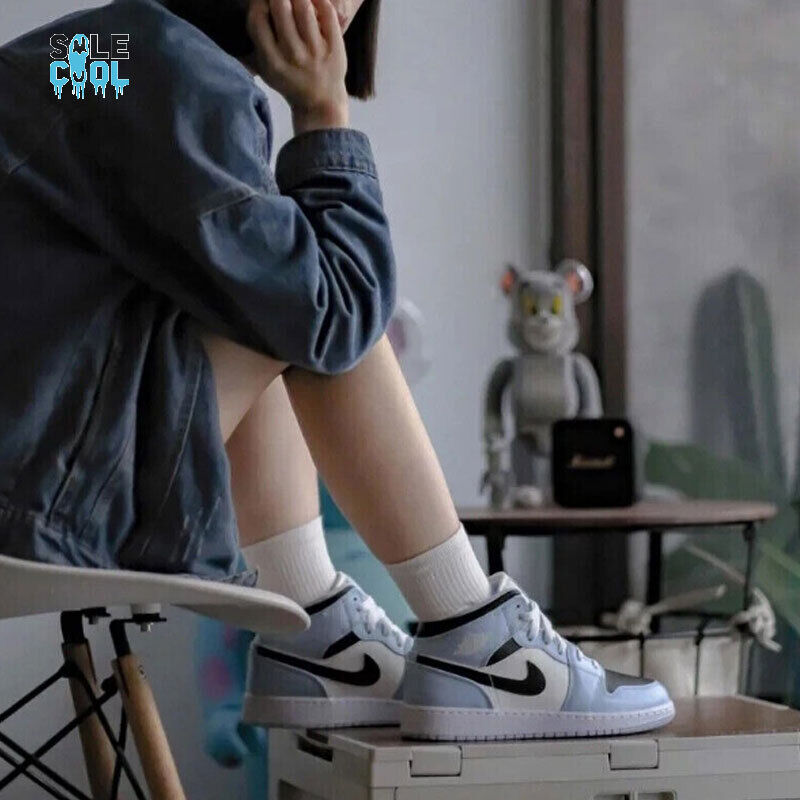 Nike Air Jordan 1 AJ1 Mid GS Ice Blue Black White UNC Shoes Nike Air Jordan 1 AJ1 Mid GS Ice Blue Black White UNC Shoes