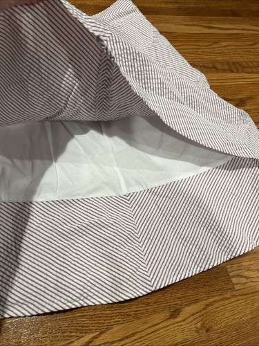 Woman’s Isaac Mizrahi For Target Seersucker Stripe A Line Skirt Size 4 Purple St - Picture 9 of 9