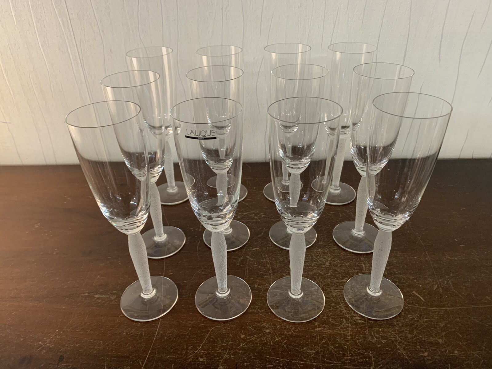 21 Champagne Flutes Model Louvre In Lalique Crystal (Price Per Unit)