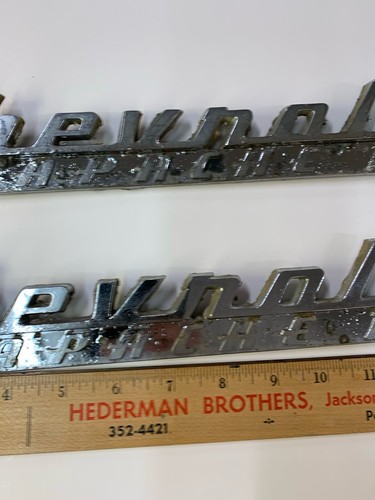 Set of 2 1960 Chevrolet Apache 10 Front Fender Emblem, Original - Picture 5 of 24