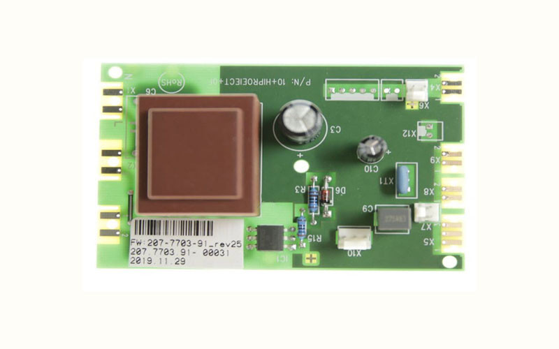 Panne de frigo ? Platine Dometic 207580207 pour rétablir le froid