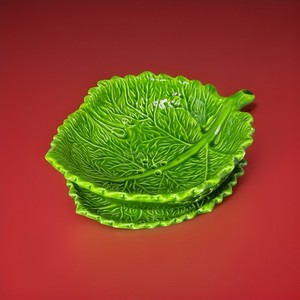 Vintage 2pc Artisan Made Ceramic Lettuce Leaf Shaped Colander And Plate Set