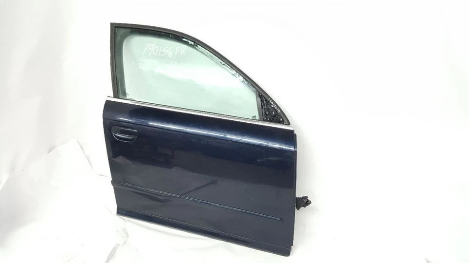 Puerta delantera derecha azul pequeños arañazos OEM 2005 2006 2007 2008 Audi A4 Quattro Foto 3 de 4