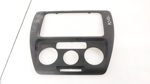 5C6858071 Innenausstattung 5C6858069 Volkswagen Jetta DE2028259-90