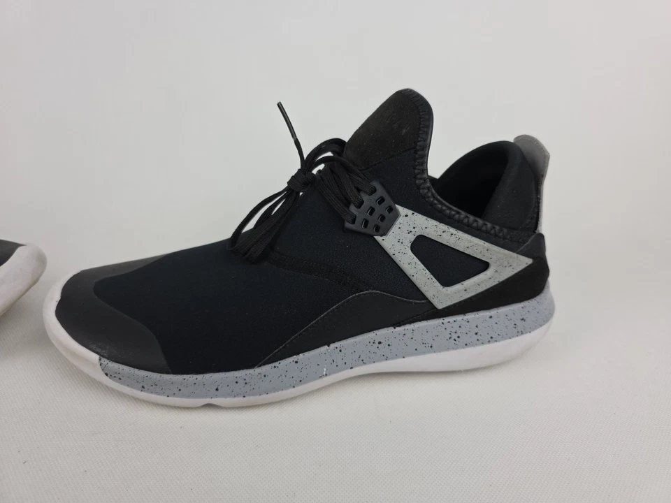 Jordan Fly 89 Wolf Gris Negro Cemento 940267-004 Para hombres Talla 9.5 Foto 4 de 4