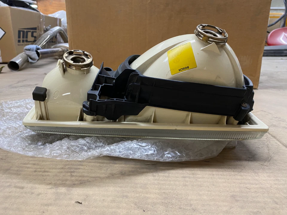 Conjunto de faros halógenos izquierdo Audi 80, 90, B4, Quattro Bosch 1991-92 OEM 441941007C Foto 4 de 4