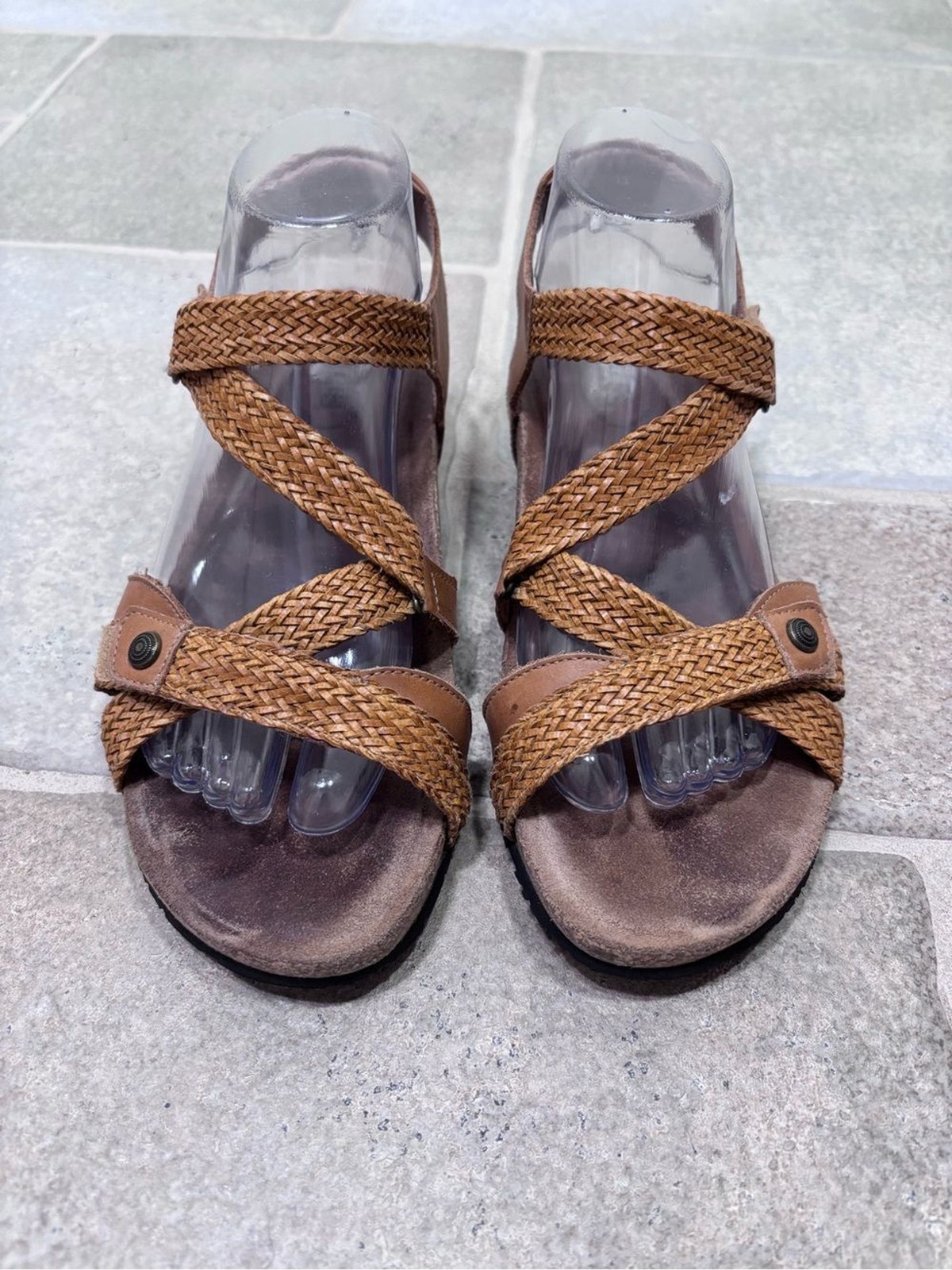 Taos Footwear Trulie Woven Leather Sandals Women’s 9-9.5 Camel