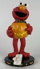 Sesame Street Halloween Standing ELMO Holding Pumpkin Jack O Lantern NWT
