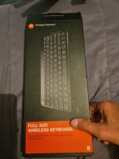 Motorola Bluetooth Wireless Keyboard - 89451N - Android XOOM Atrix .new.in Box