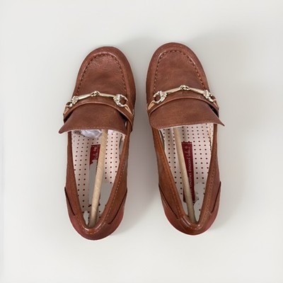 B. A. I. T.  Footwear Brown Loafer New In Box Size 6!