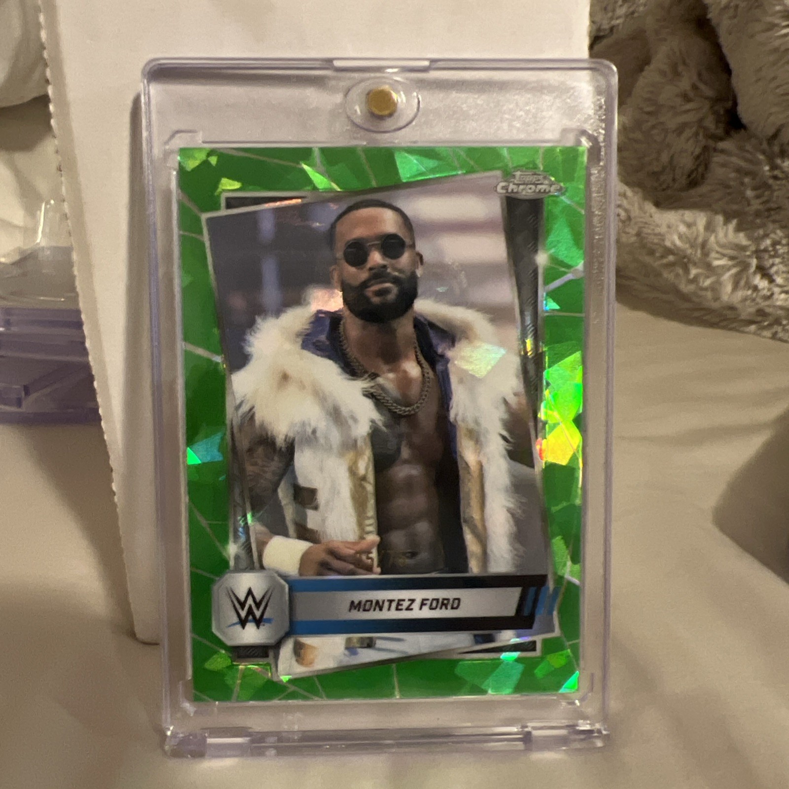 2025 Topps Chrome WWE - Montez Ford #185 Neon Green Geometric Refractor /75
