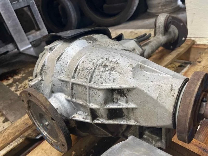Оригинальный держатель дифференциала передней оси пикапа Ford F150 1999-2004 годов выпуска 3,73 - Изображение 3 из 4