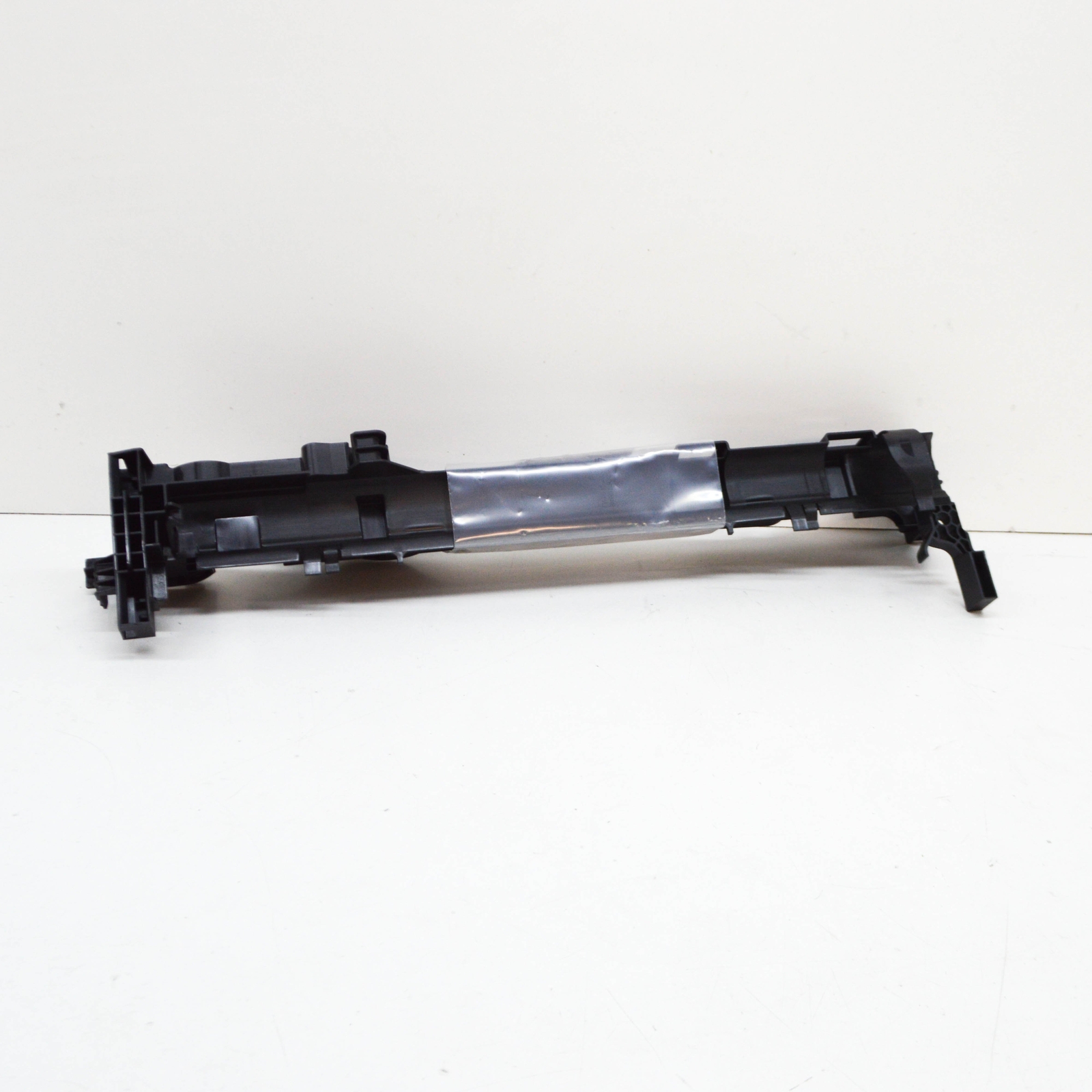 Mercedes-Benz S-class W222 Left Radiator Support Frame A0995041818 
