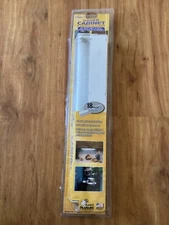 Lights America Portable Under Cabinet Fixture 18” Model 7000 E USA