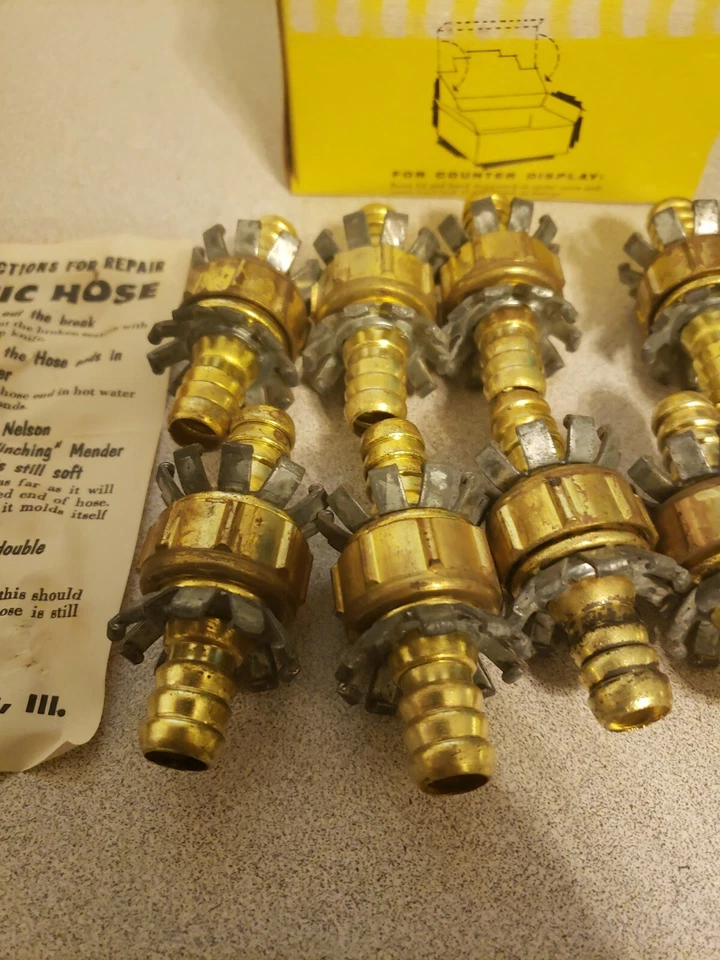 Caja Original De Colección De 10 Acoplamientos Nelson 1/2" Latón Ajuste Perfecto Mender Foto 3 de 4