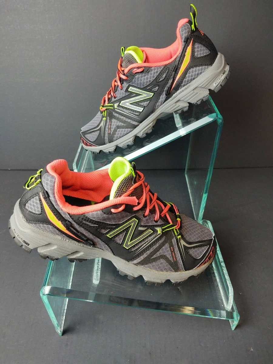 New Balance Women s Multicolor Sneakers. WT610BP2 . Size 9D. A6