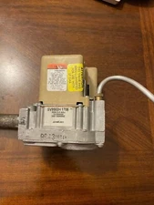 L.P. Honeywell  smart & gas valve SV9502H 1706