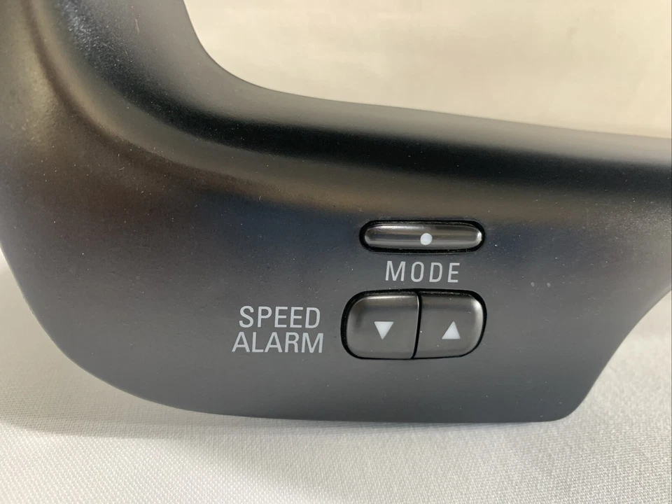 Mitsubishi Verada XI 2003–2005 TCL Speed Alarm Dash Cluster Surround OEM - image 4 of 4