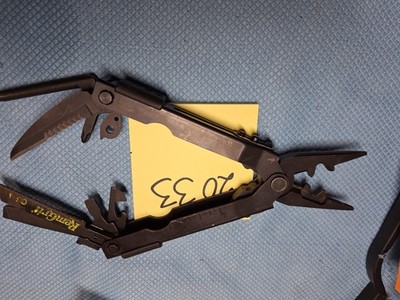 Gerber Needle Nose Pliers Multitool DET WITH BLASTING CAP CRIMPER   Lot 2033