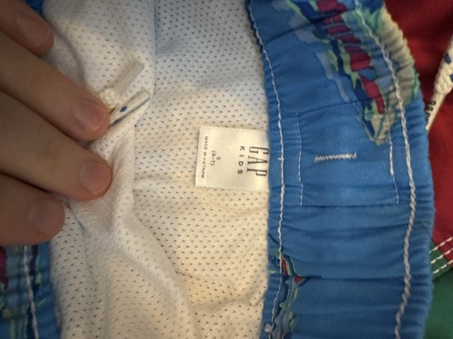 Gap Kids Boys Swim Trunks Size Small (6/7) (2 Pair) - Picture 6 of 7