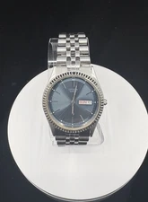 Vintage Citizen Day Date Fluted Bezel Blue Dial Sharp Dress Watch Jubilee NICE!