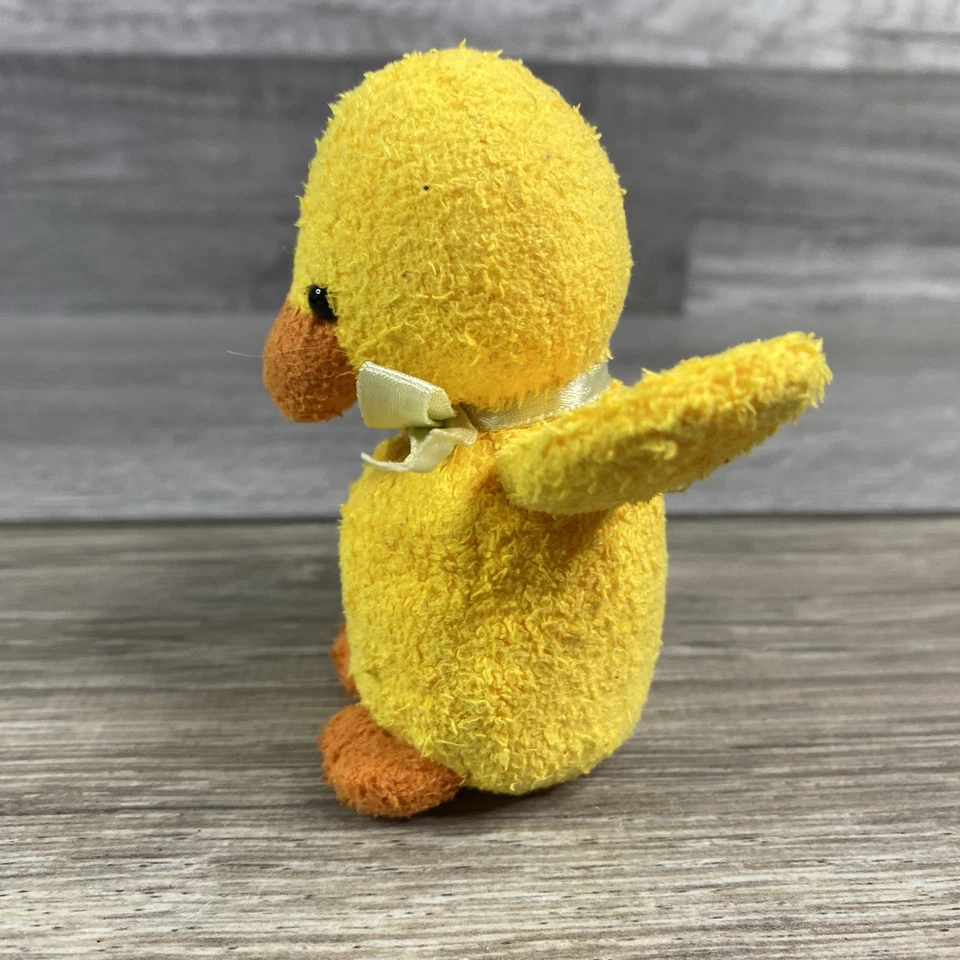 Russ Berrie Tootles Duck Luv Bunch Luv Pets Plush Yellow Terrycloth 3.5” No Tag - Image 2 of 4