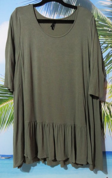 "Crossroads" green ruffle hem viscose tunic top "18" 116 cm to 128 cms