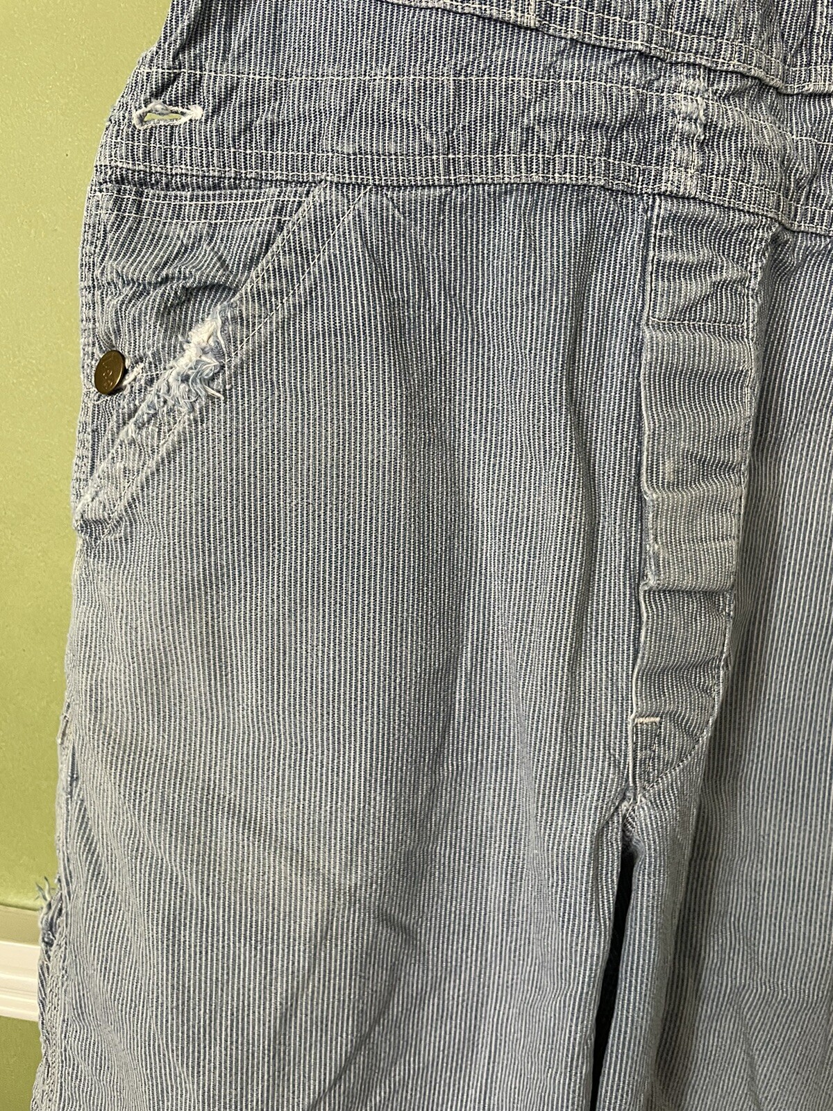 Picture 3 of 9