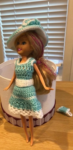 Crochet Pattern (UK or US ) Doll Dress for Barbie or Disney Princess type dolls - Picture 10 of 11