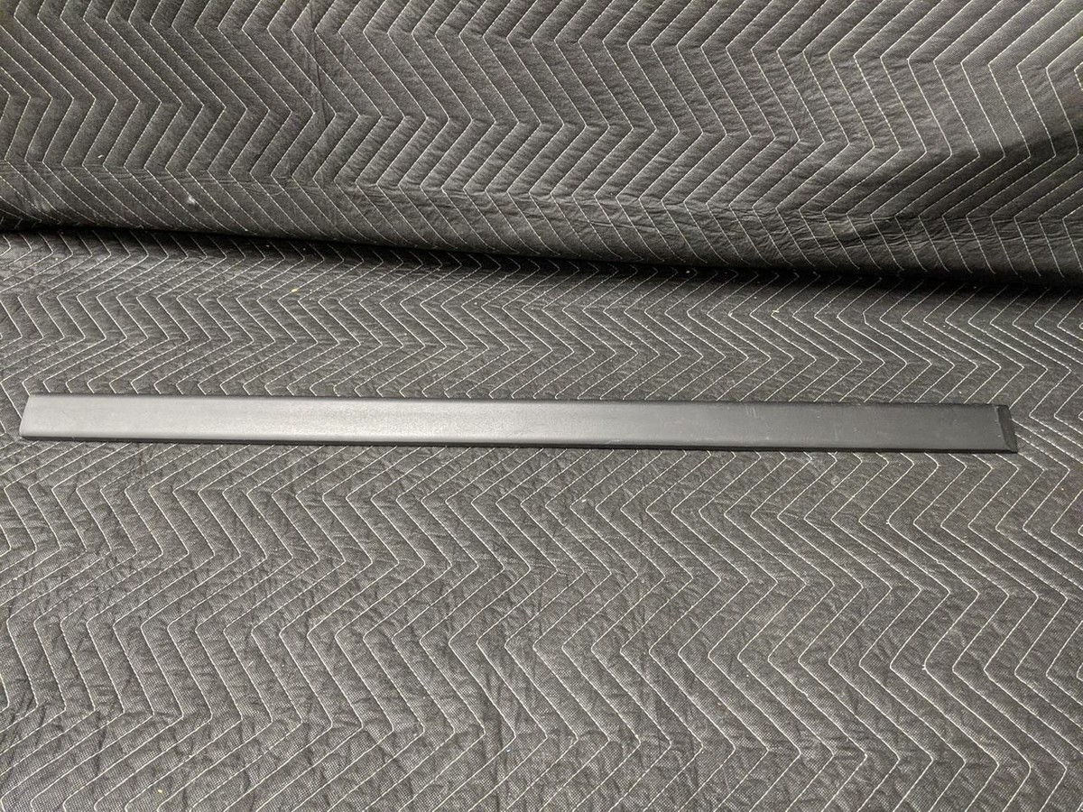 BMW E36 3-Series Door Molding Front Left M-Technic 51132262115 | eBay