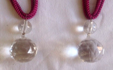 Crystal Droplet Tieback x 2 pink