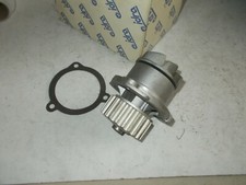 Pompe à eau Lada 1300