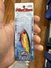 MirrOlure 18MR Sinking Twitchbait Mirrodine Heavy, Saltwater Fishing Lure