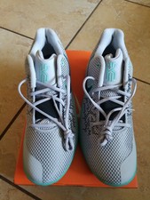 kyrie flytrap 2 wolf grey