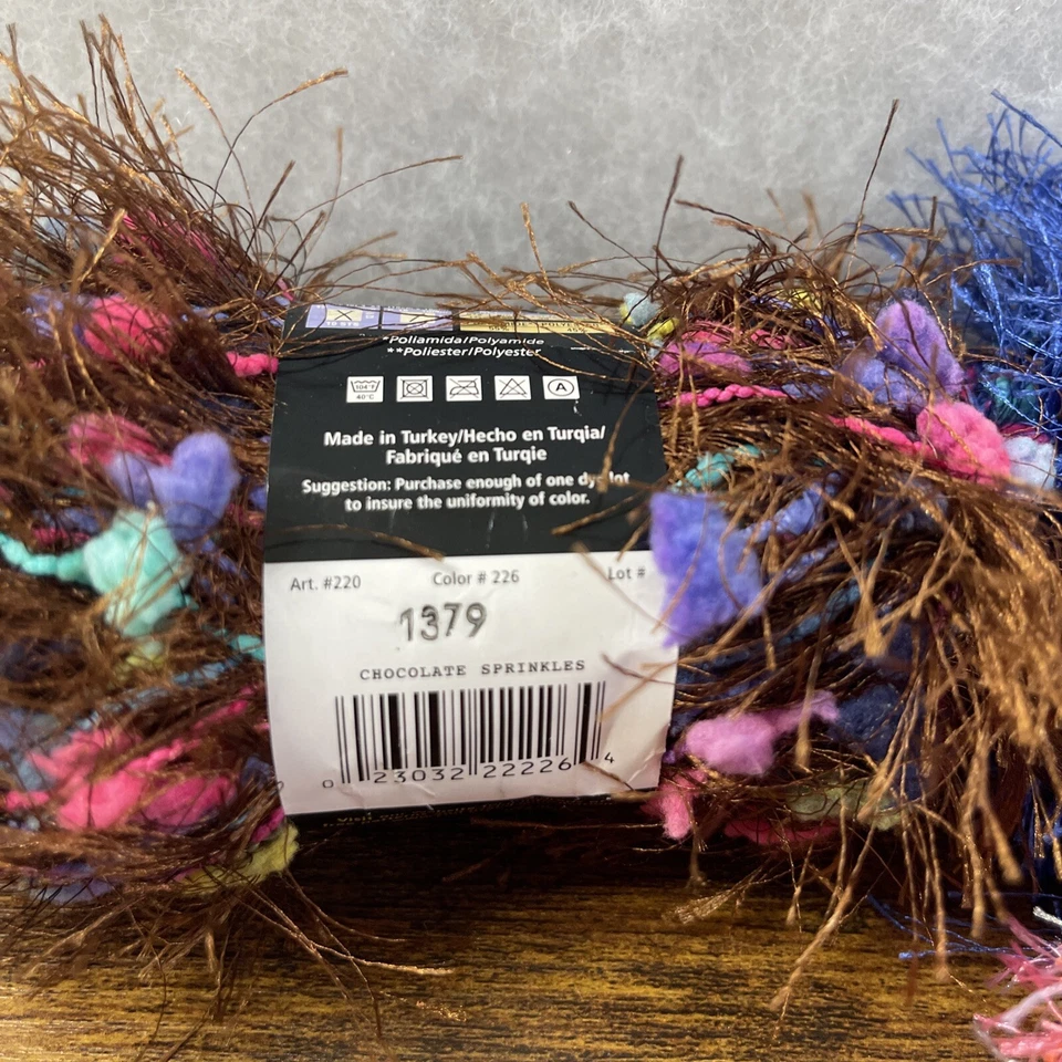 4 Skeins Lion Brand Fun Fur Yarn & Stripes, 1379, 51677, 1090, 104 - Image 3 of 4