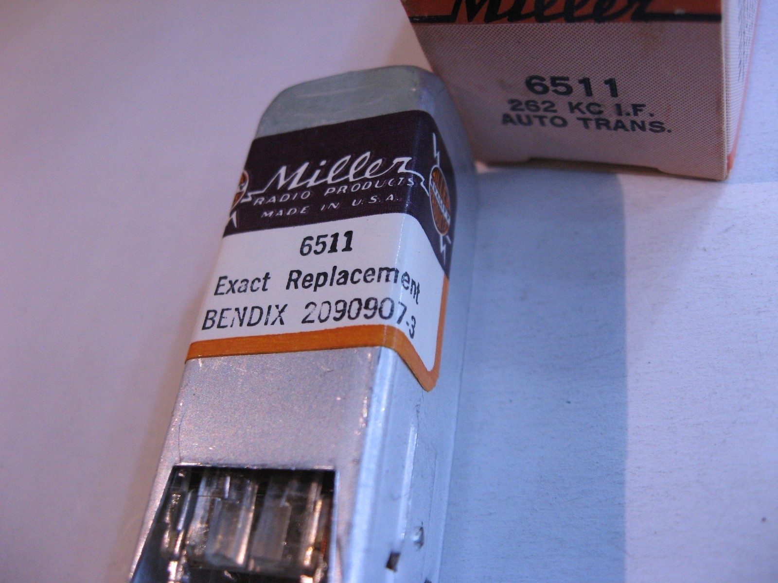 Miller 6511 Coil Tunable Core Transformer Bendix 2090907-3 - NOS Qty 1 ...