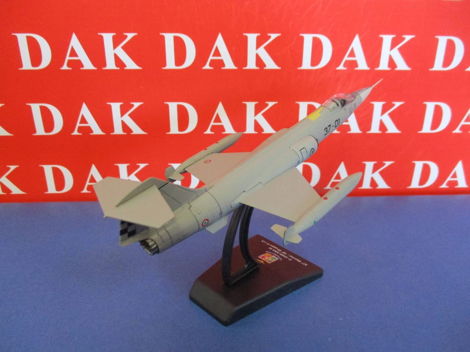 Die cast 1/100 Modellino Aereo Aircraft Lockheed F-104S ASA M37 Stormo 18 Gruppo - Immagine 3 di 4