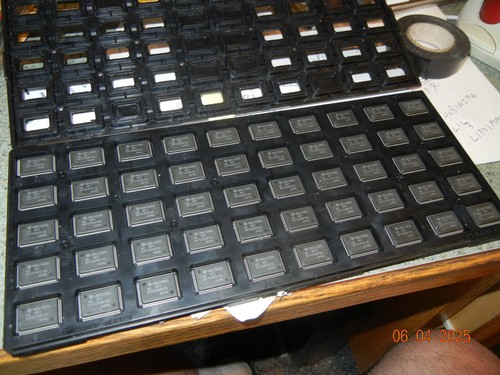 HITACHI H8S/2355 Hitachi Single-Chip Microcomputer H8S Series - 第 1/7 張圖片