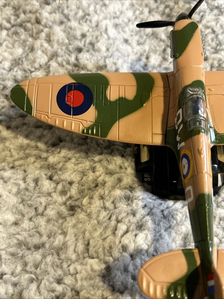 Modelo de avión Motormax MK.L - escala 1/48 76370 - Spitfire envío al día siguiente Foto 4 de 4