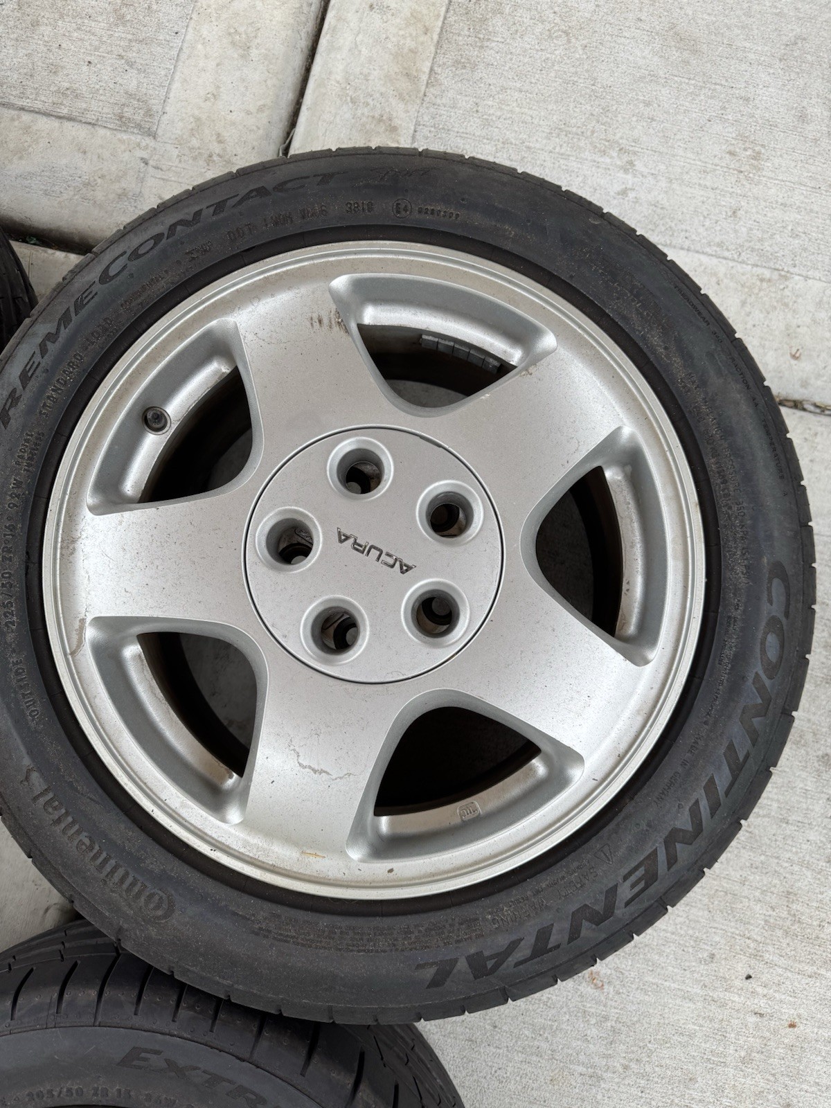 91-93 Acura NSX OEM Wheels and Continentail Tires Staggered Wheel Set