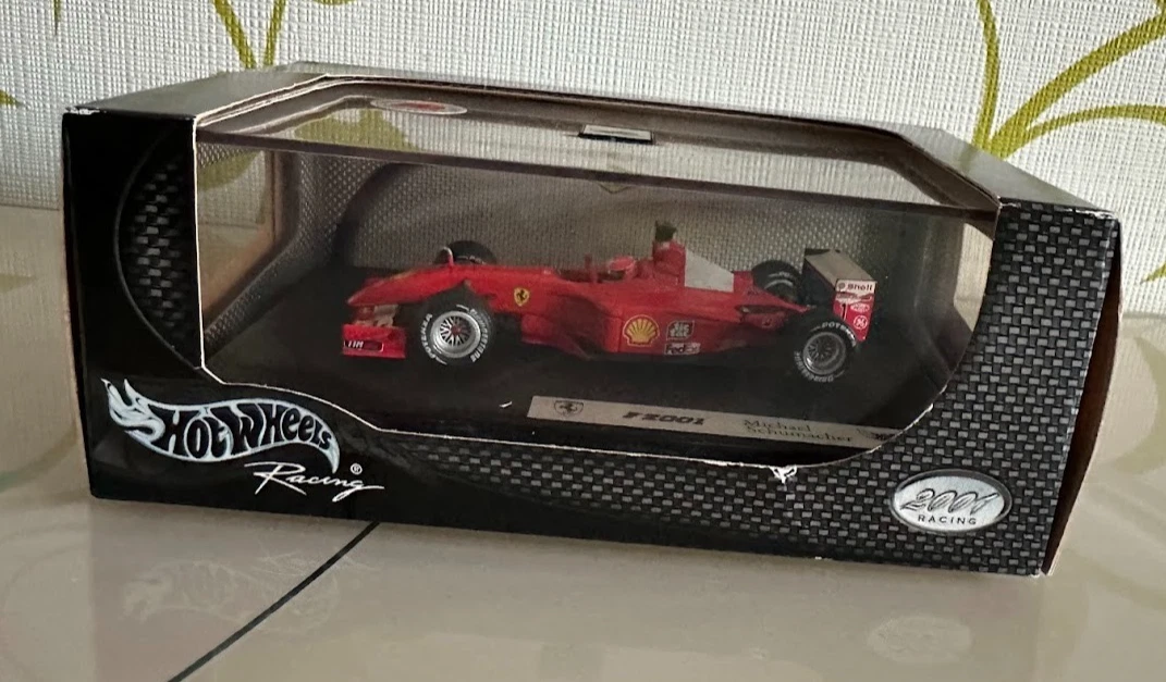 Hot Wheels Ferrari Diecast Formula 1 Cars 2001 Vehicle Year for