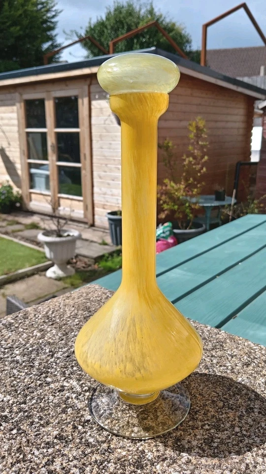 Murano Style Yellow Art Glass Narrow Neck Decanter With Stopper / Vase 30cm High - Image 3 of 4