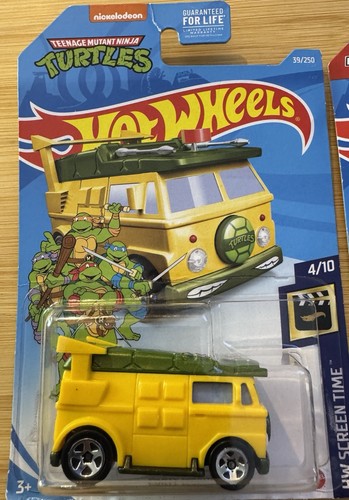 Hot wheels Mattel Collectibles Mario/Ninjaturtles/Batman 3Pack - Picture 6 of 6