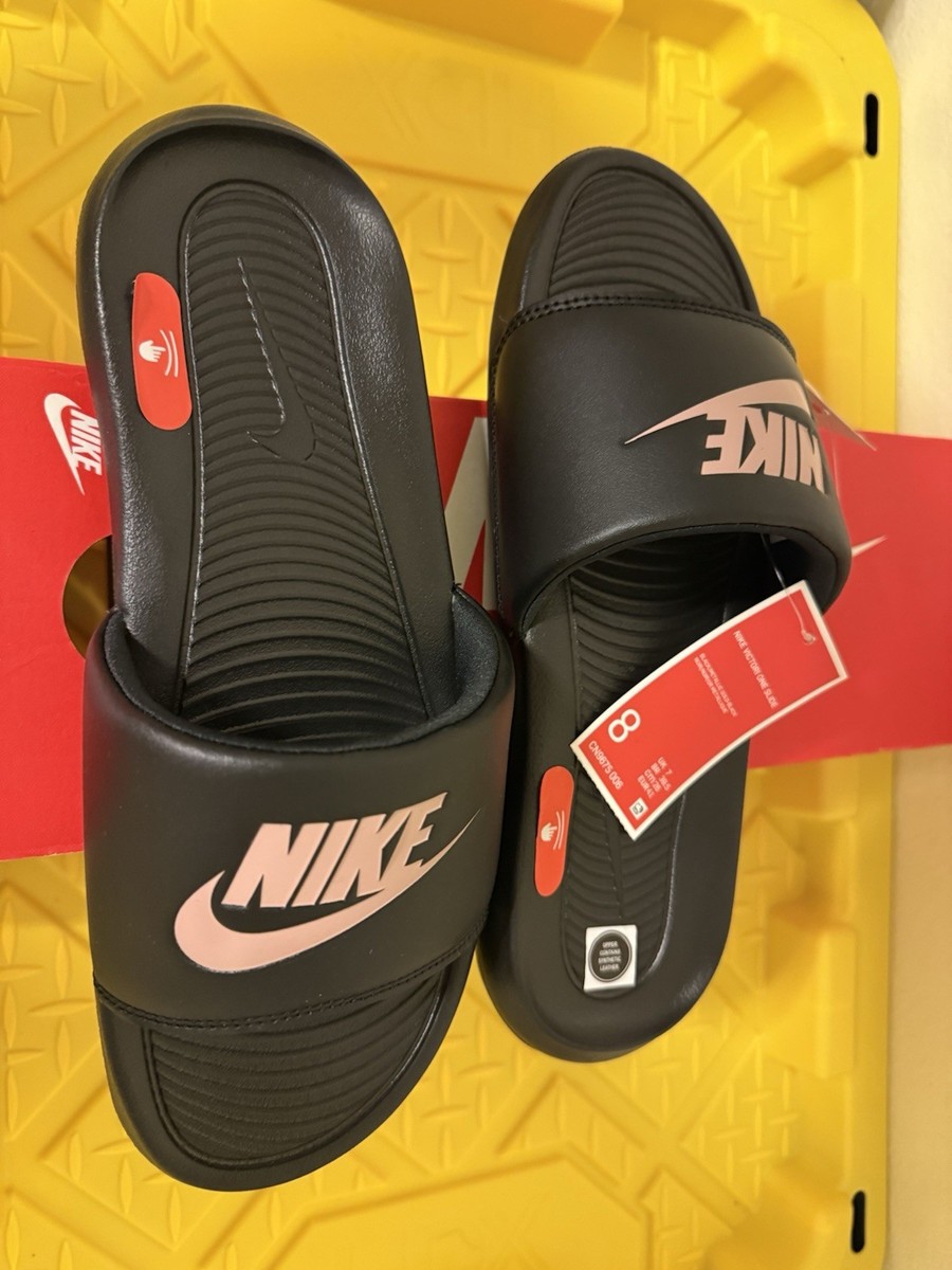 Nike Victori One Slide Black Metallic Gold CN9675 006 Size 8 Men Sandal Slipper Nike VICTORI ONE Black/Metallic Gold CN9675-006 Comfort  main image 4