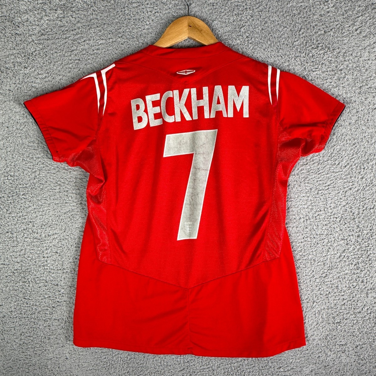 イングランド代表 Beckham 7番 ジャージ Mサイズ umbro イングランド代表 05/07 ユニフォーム ホーム 長袖 #7