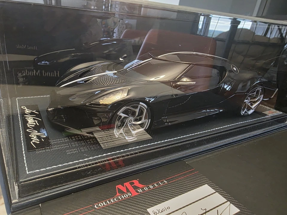 1/18 MR Colección Bugatti La Voiture Noire Carbono Completo Limitado Raro Foto 4 de 4