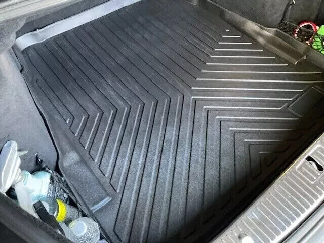Picture 5 of 24