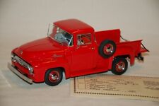 Ford F100 Stepside Pickup 1956 Red 1/24 Danbury Mint with Title Mint Condition