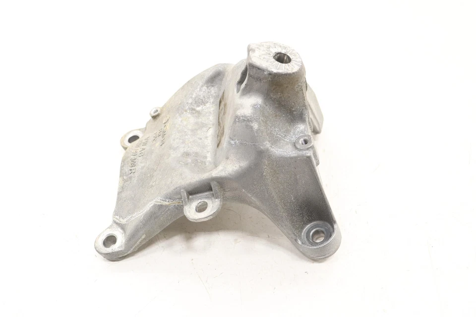 2019 - 2024 AUDI Q8 ENGINE MOTOR RIGHT MOUNT SUPPORT BRACKET OEM 8W0199308R - Image 2 of 4